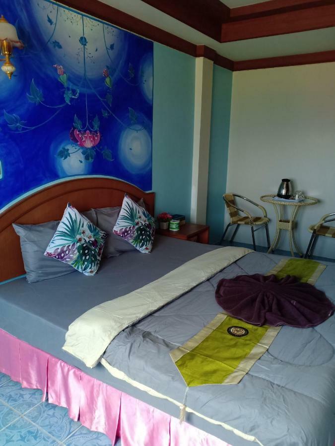 Lanta Mansion Aparthotel Koh Lanta Exterior photo